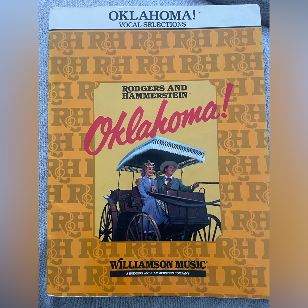 Oklahoma! Rodgers and Hammerstein vocal selections book with piano accompaniment